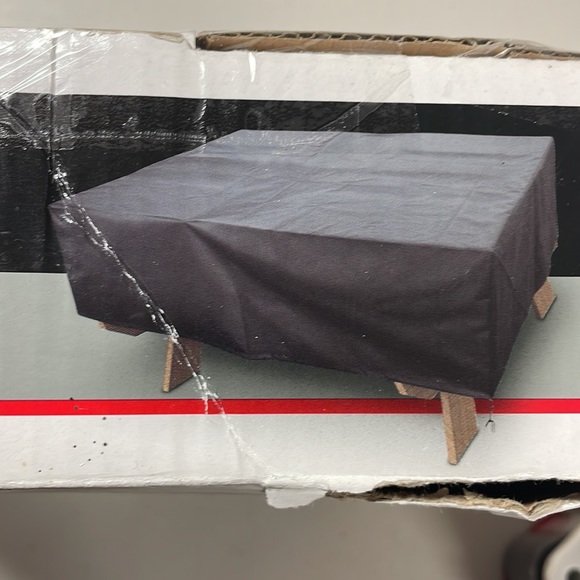 Picnic table cover Weather and water resistant - Picture 2 of 9